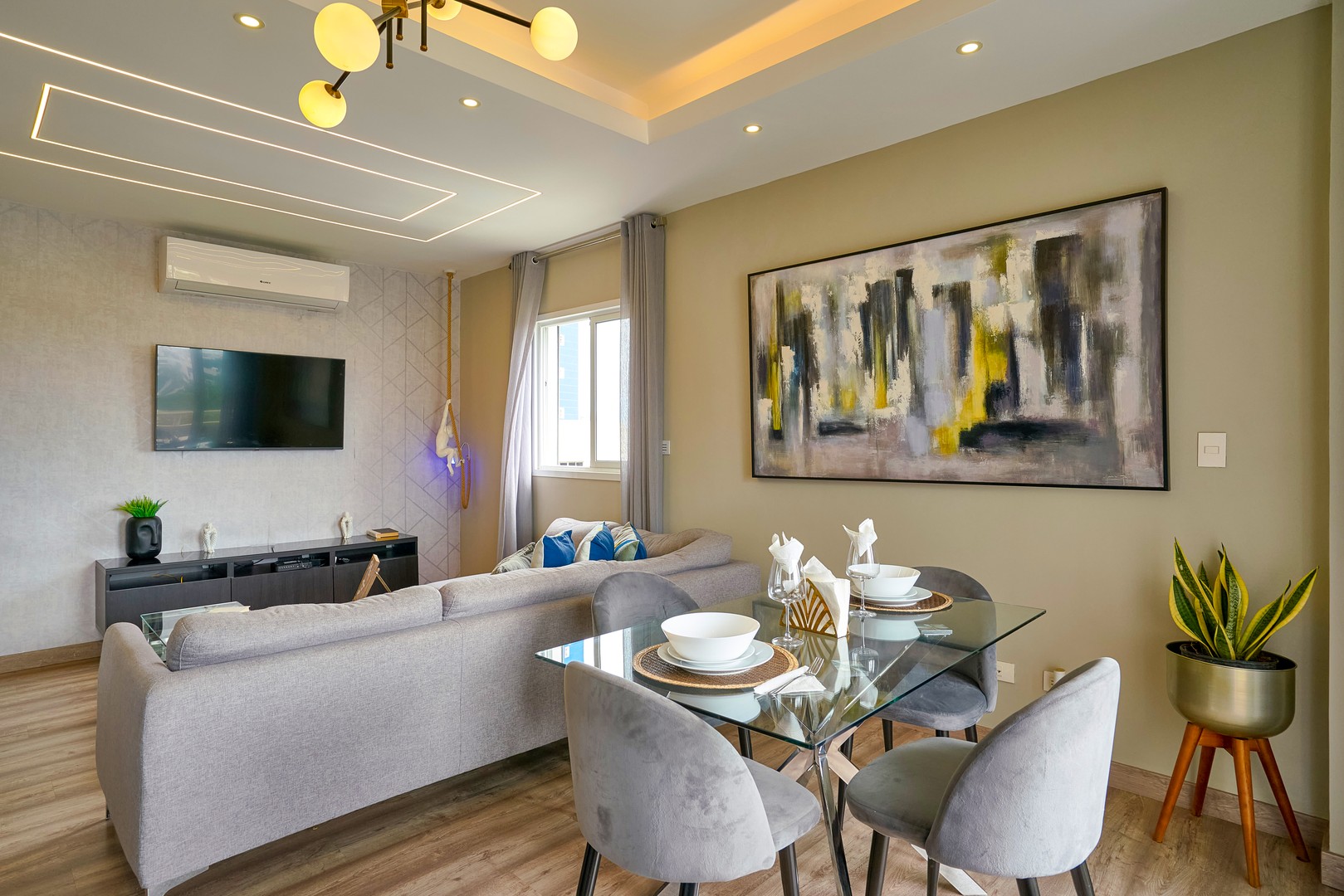 apartamentos - Millón, Santo Domingo de Guzman
Alquiler Apto Amueblado, 1habitacion, balcón 8