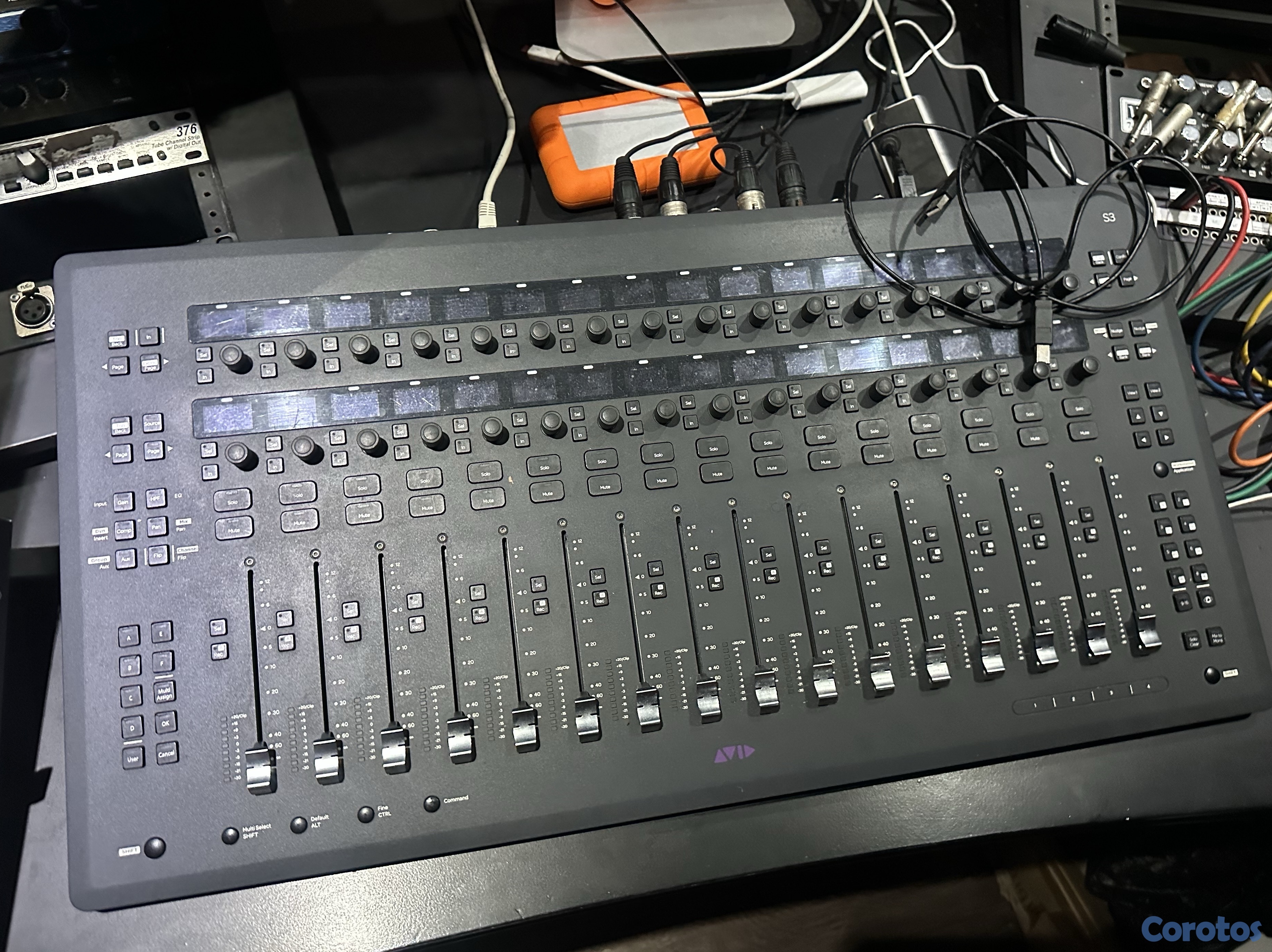 camaras y audio - Controlador AVID Artist Mix – Control Surface (NEGOCIABLE) 3