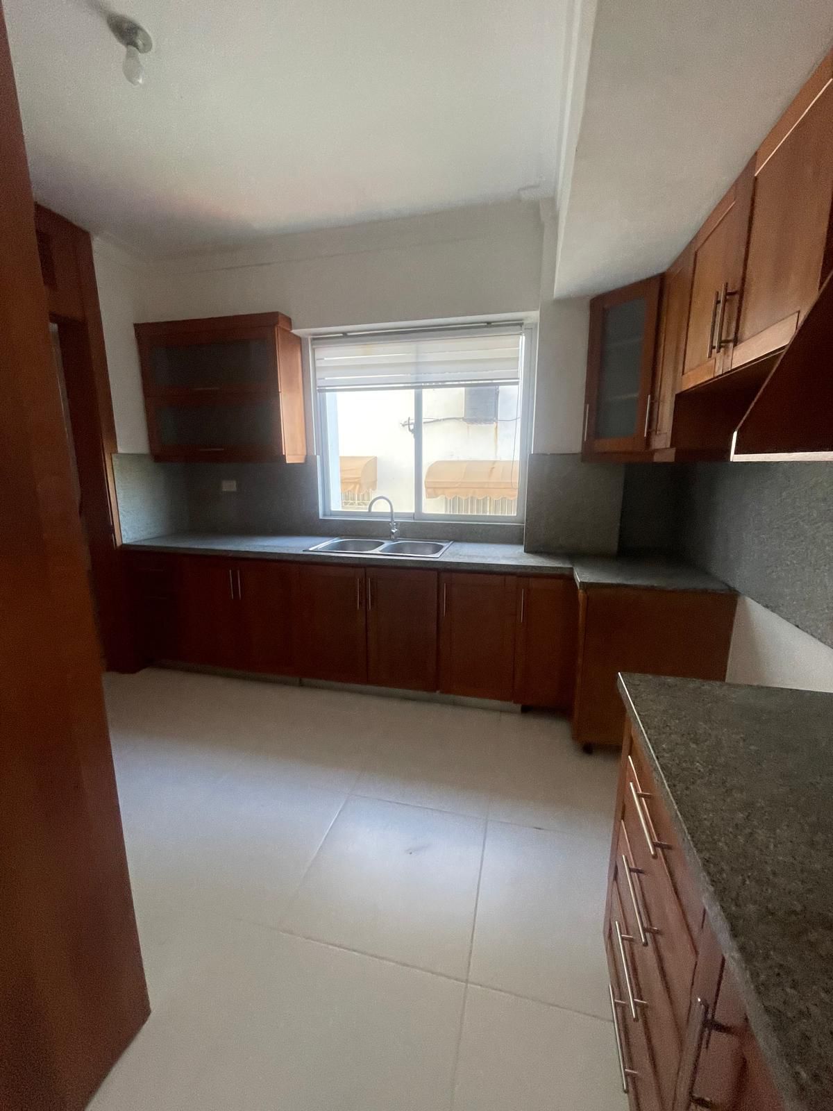 apartamentos - Alquiler de apartamento en Los Cacicazgos  3