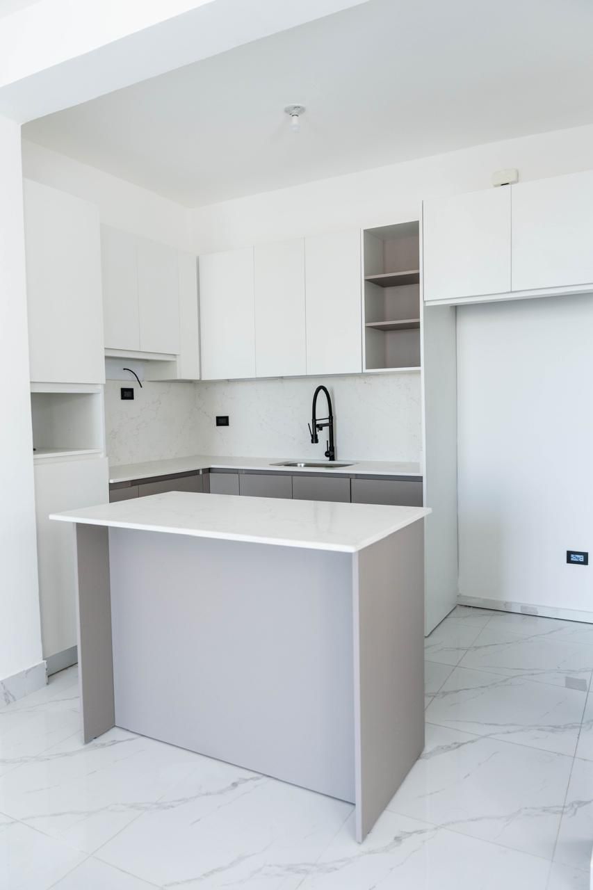 apartamentos - APARTAMENTO MODERNO EN VENTA EN LOS ALAMOS. 3