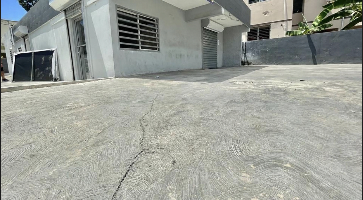 oficinas y locales comerciales - Local en el millon 8