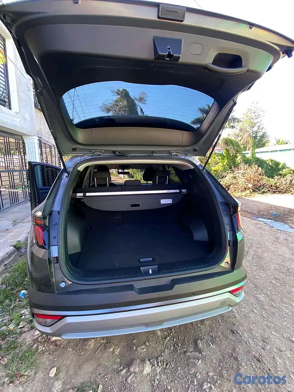jeepetas y camionetas - Hyundai Tucson SE 2025  7