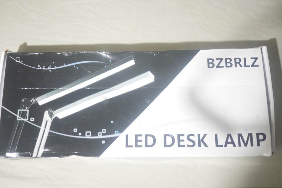 decoración y accesorios - Lámpara de escritorio LED de brazo oscilante de metal, con 3 modos de color, 4