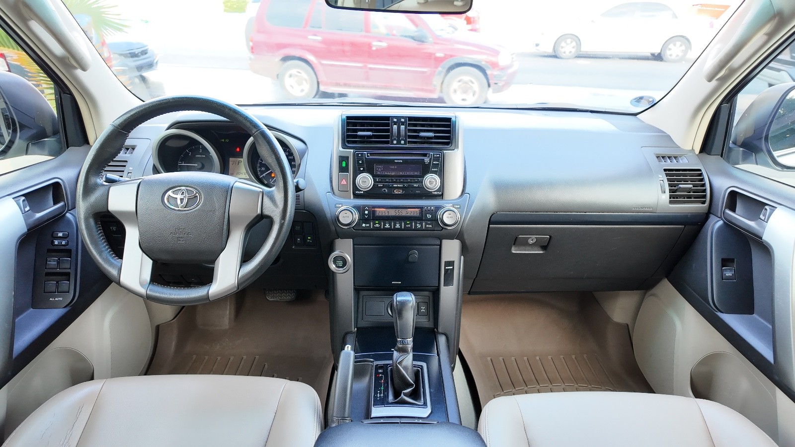 jeepetas y camionetas - TOYOTA LAND CRUISER PRADO TXL 2013 2