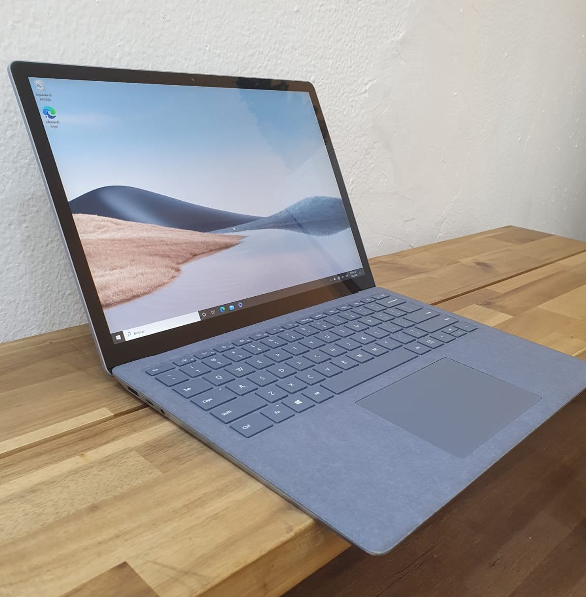 computadoras y laptops - Laptop Microsoft Surface 4 13.5" QHD, Core i5 11th, 512GB SSD, 8GB RAM, Nueva 0