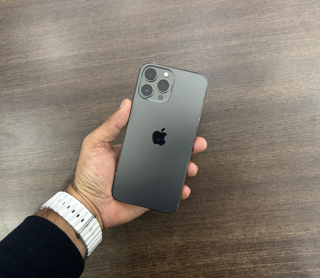 celulares y tabletas - Vendo iPhone 13 Pro Max 1TB Graphite Usado Como Nuevo, Desbloqueado $ 48,500 NEG