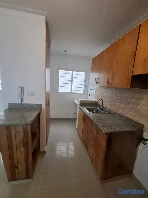 apartamentos - Se Vende Apartamento-Alameda 27 de febrero  9