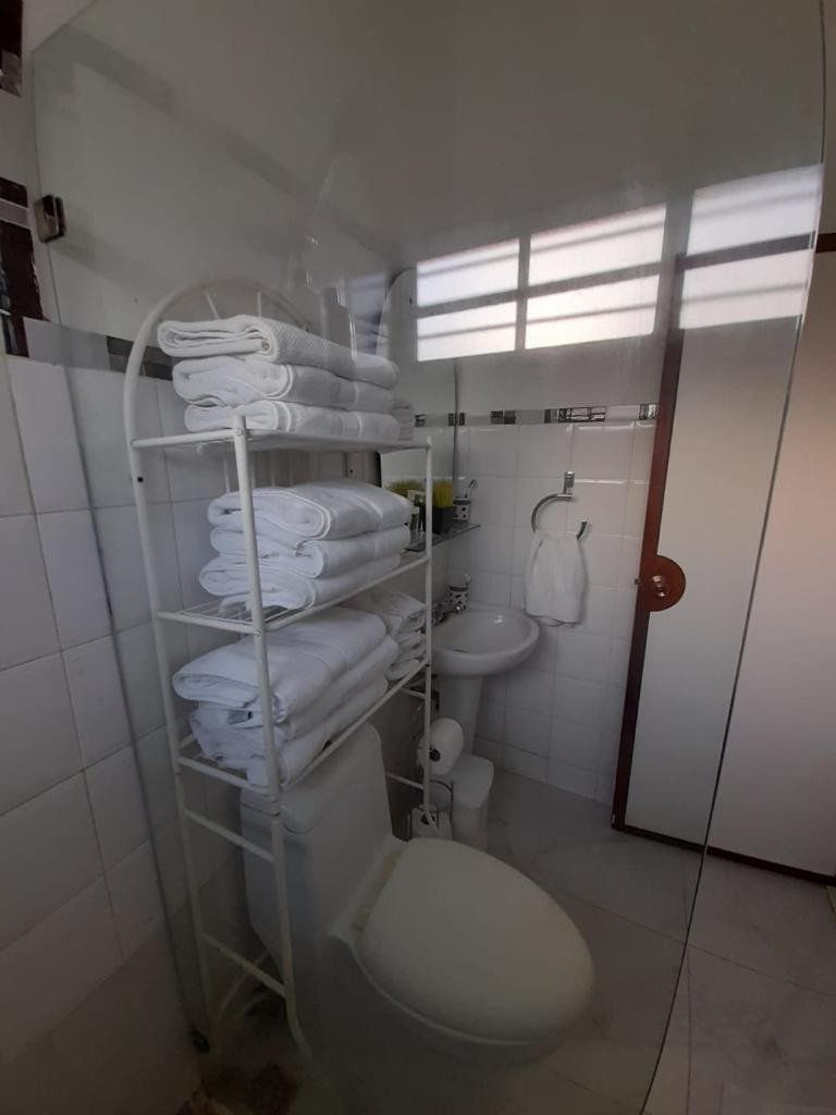 casas vacacionales y villas - Se vende Villa amueblada en Juan Dolio 8