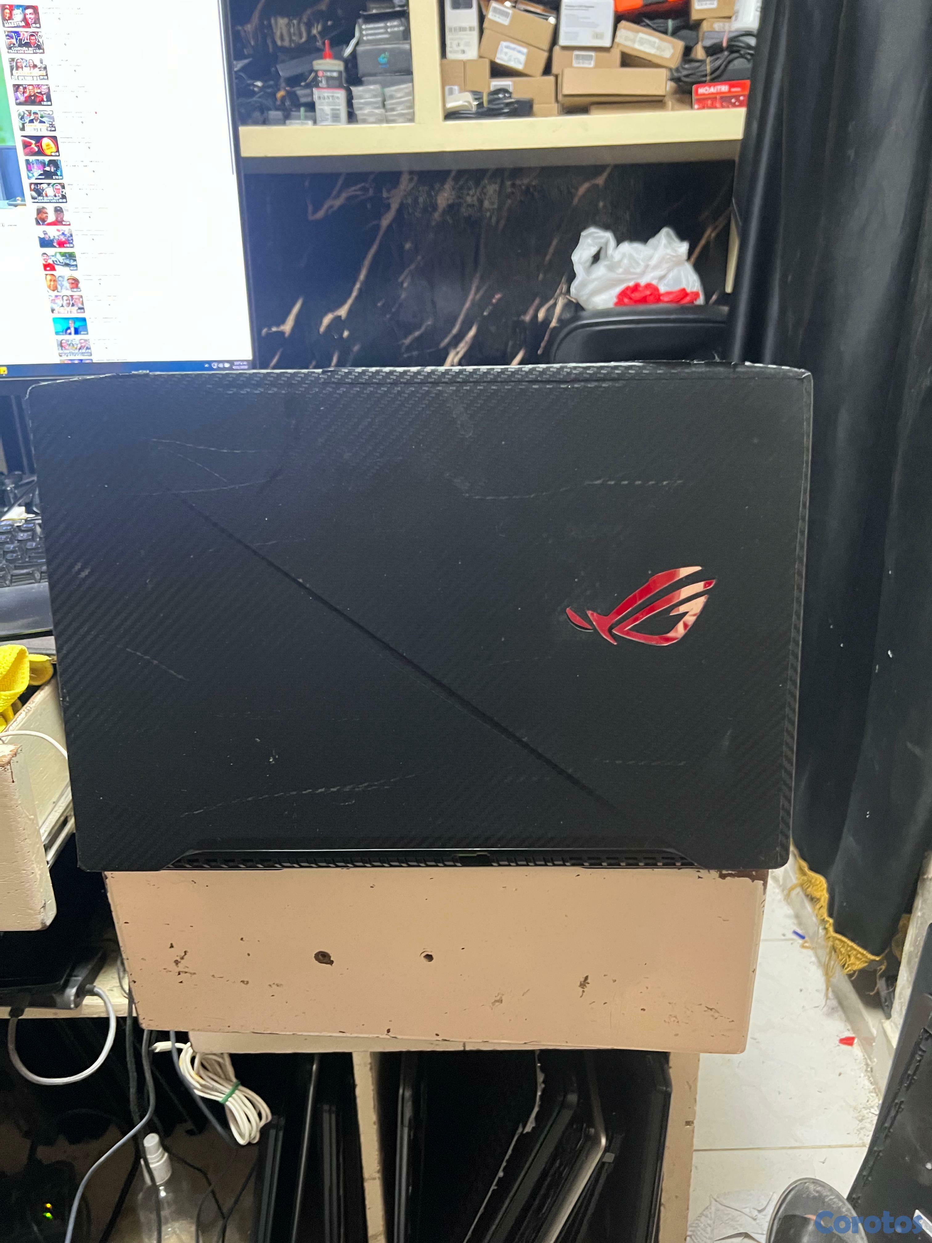 computadoras y laptops - ASUS ROG STRIX /Intel i7-7700HQ @2.80Ghz /GTX1050  5