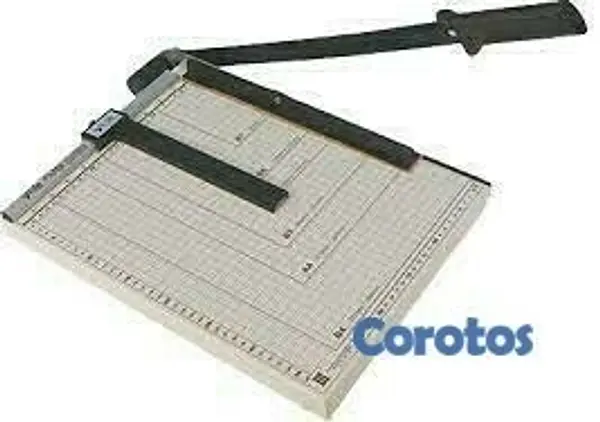 computadoras y laptops - CIZALLA, GUILLOTINA 12X15 PARA PAPEL CON BASE DE METAL 12x15 2