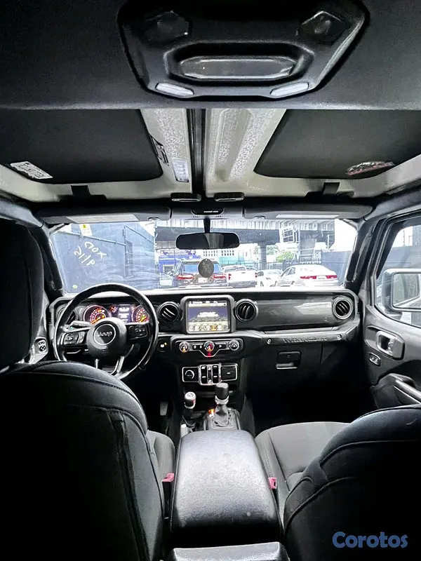 jeepetas y camionetas - jeep Sáhara rubicon unlimited 2020 4