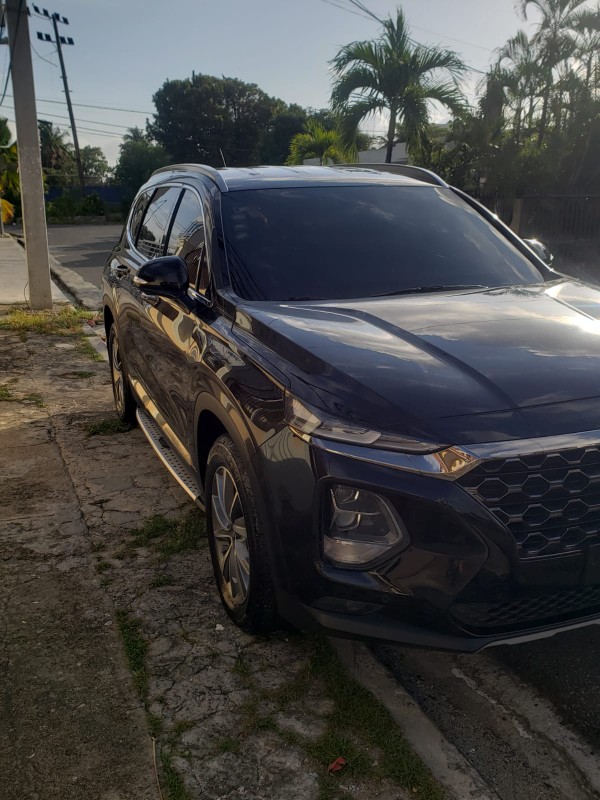 jeepetas y camionetas - Hiunday santa fe 2019 0
