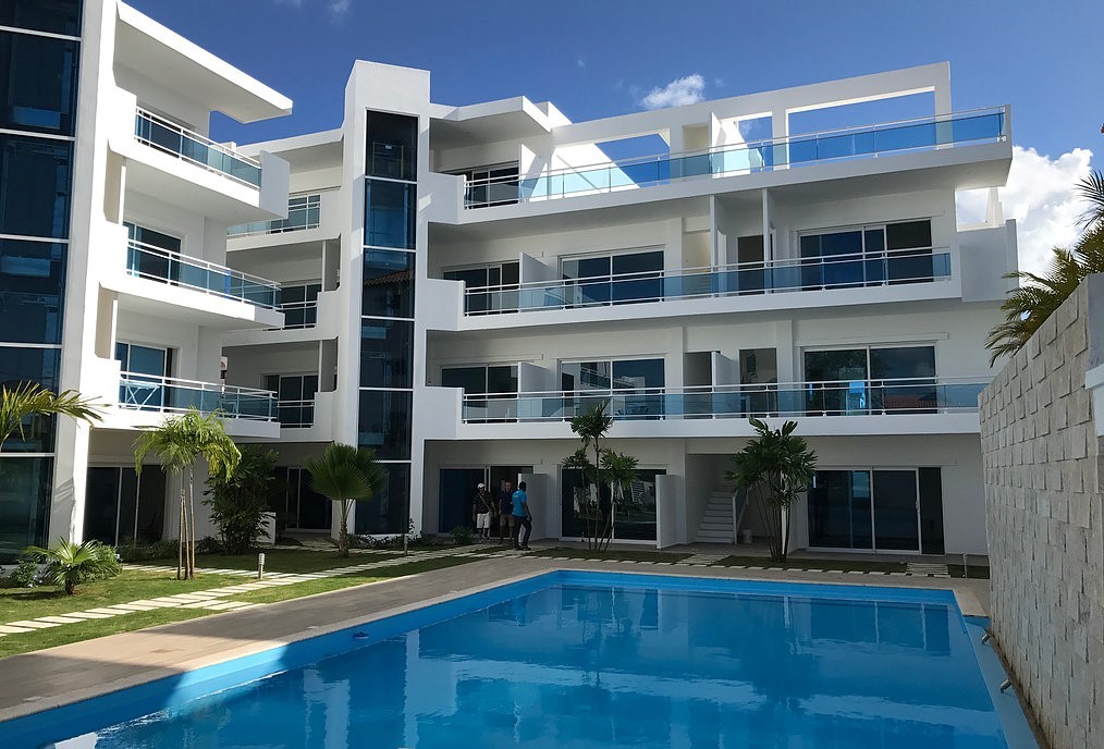 apartamentos - Vendo Apartamento amueblado en Bayahibe con piscina