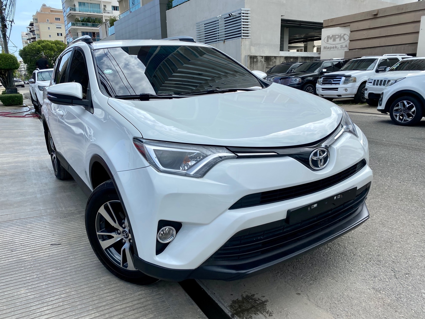 jeepetas y camionetas - Toyota Rav4 2019 3