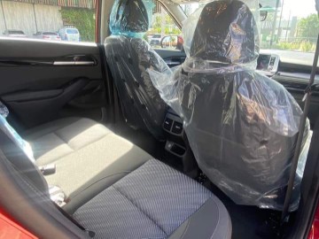 jeepetas y camionetas - Kia seltos lx 2024 4