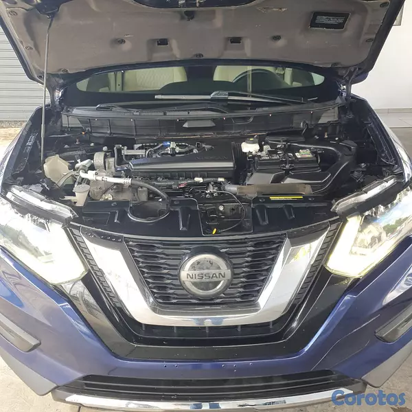 jeepetas y camionetas - Nissan Rogue S 2020 Impecable 11
