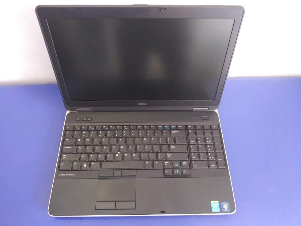 computadoras y laptops - Laptop Dell 6540 I7 gaming 8gb ram 2gb video 500gb disco