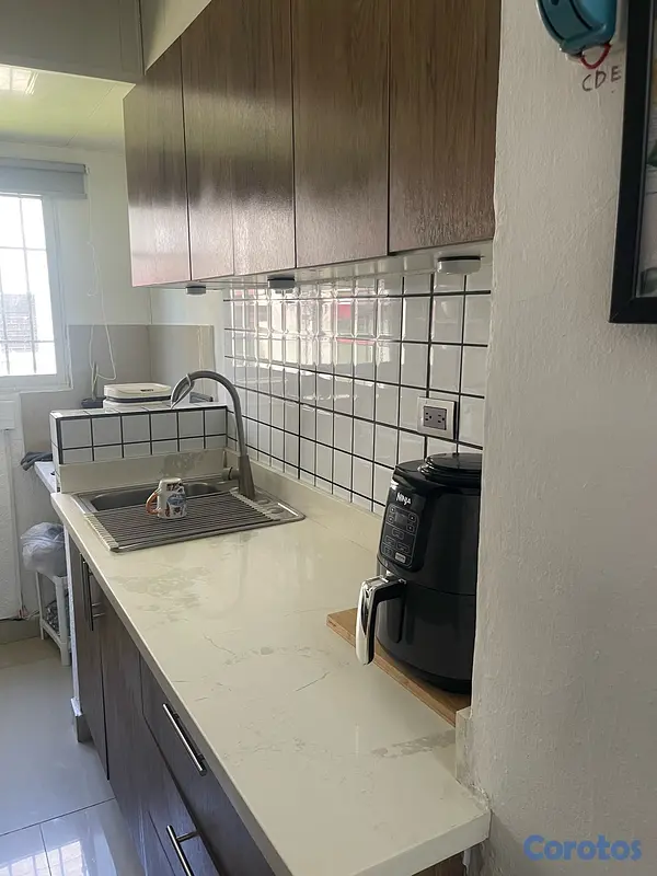 apartamentos - vendo Apartamento Remodelado Residencial Juan Rafael 3