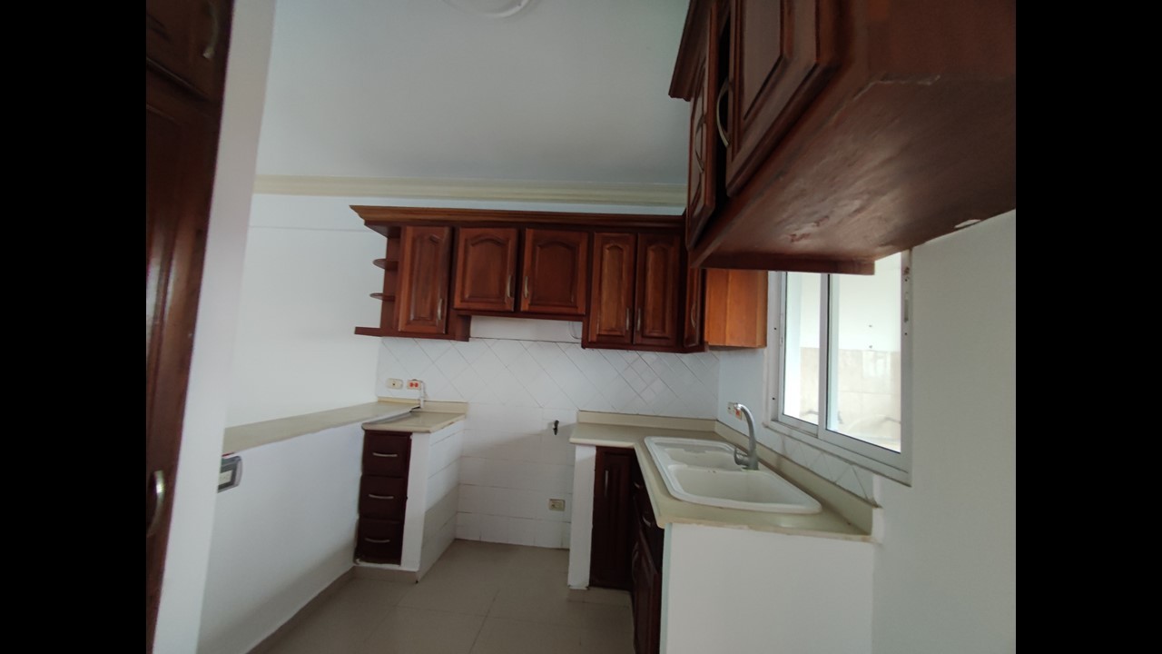 apartamentos - e vende amplio y comodo  Apartamento en Miramar  8