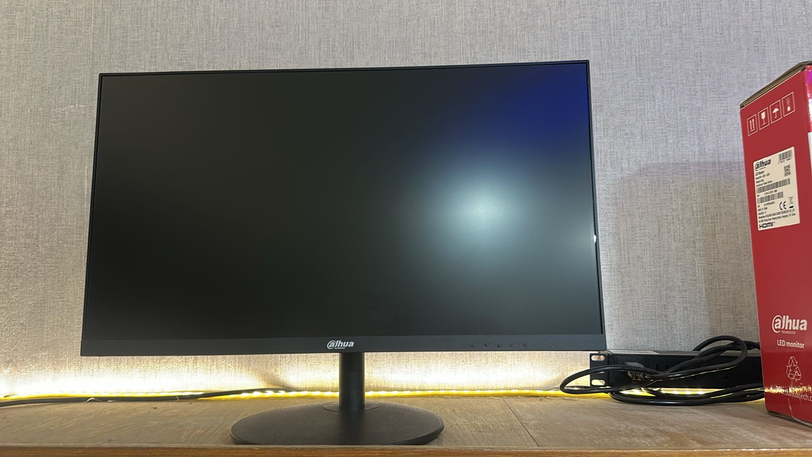 accesorios para electronica - MONITOR DAHUA 22″ LED (Mod. DHI-LM22-A200)-(NUEVO) 0