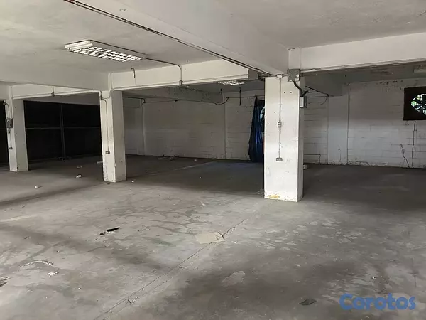oficinas y locales comerciales - Nave en alquiler 4,300mt2 en Mendoza SDE
ALQUILER
US$ 34,400 3