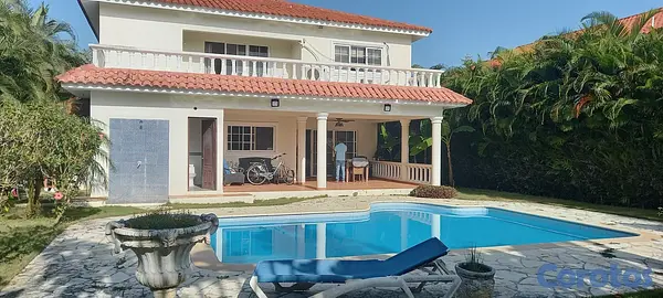 apartamentos - Vendo hermosa Villa en Santo Domingo Este 1