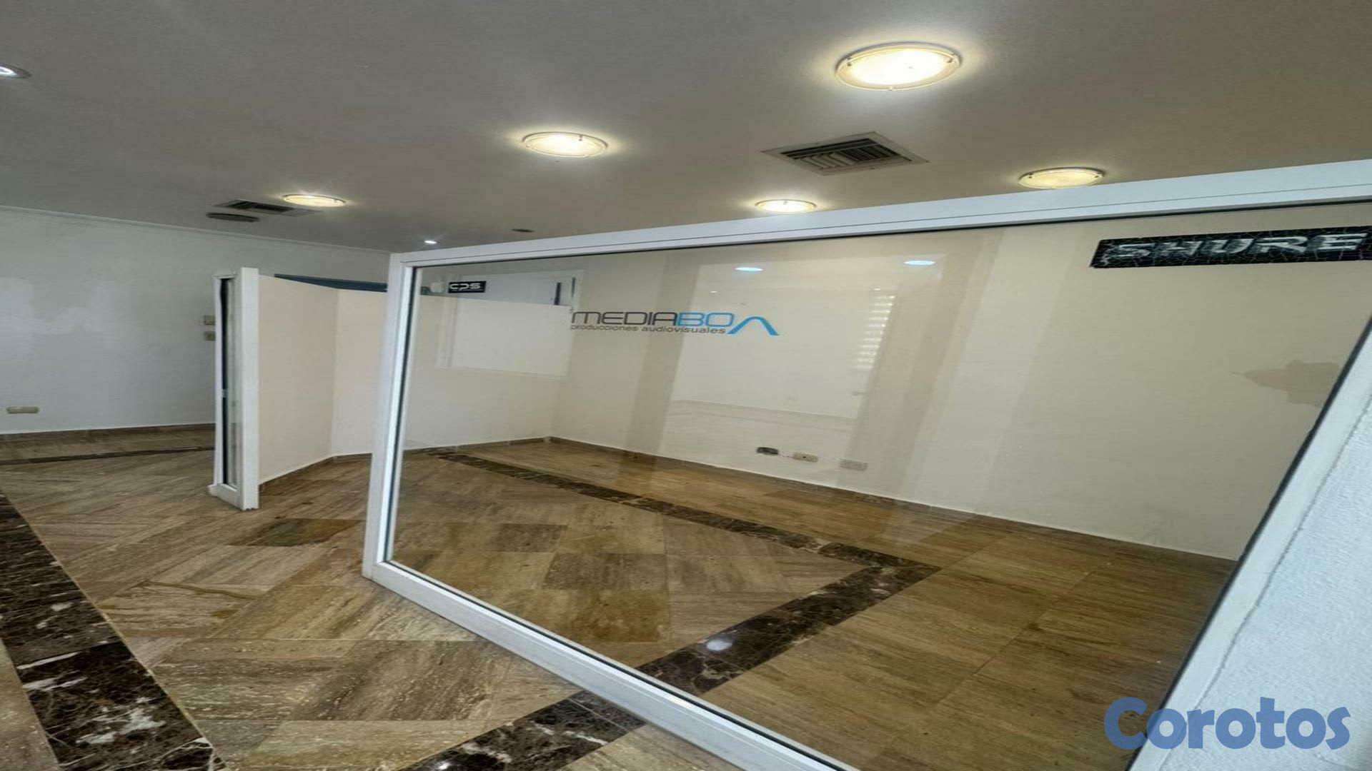 oficinas y locales comerciales - ALQUILER DE AMPLIO LOCAL EN GAZCUE, G-02. 7