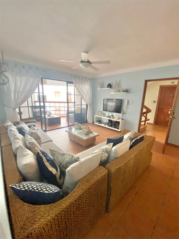 apartamentos - Venta de apartamento en primera línea de playa en Juan Dolio zona turística 8