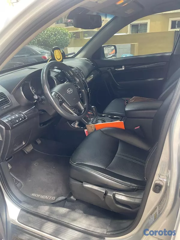 jeepetas y camionetas - Kia Sorento 2012 (MOTOR GDI) 6