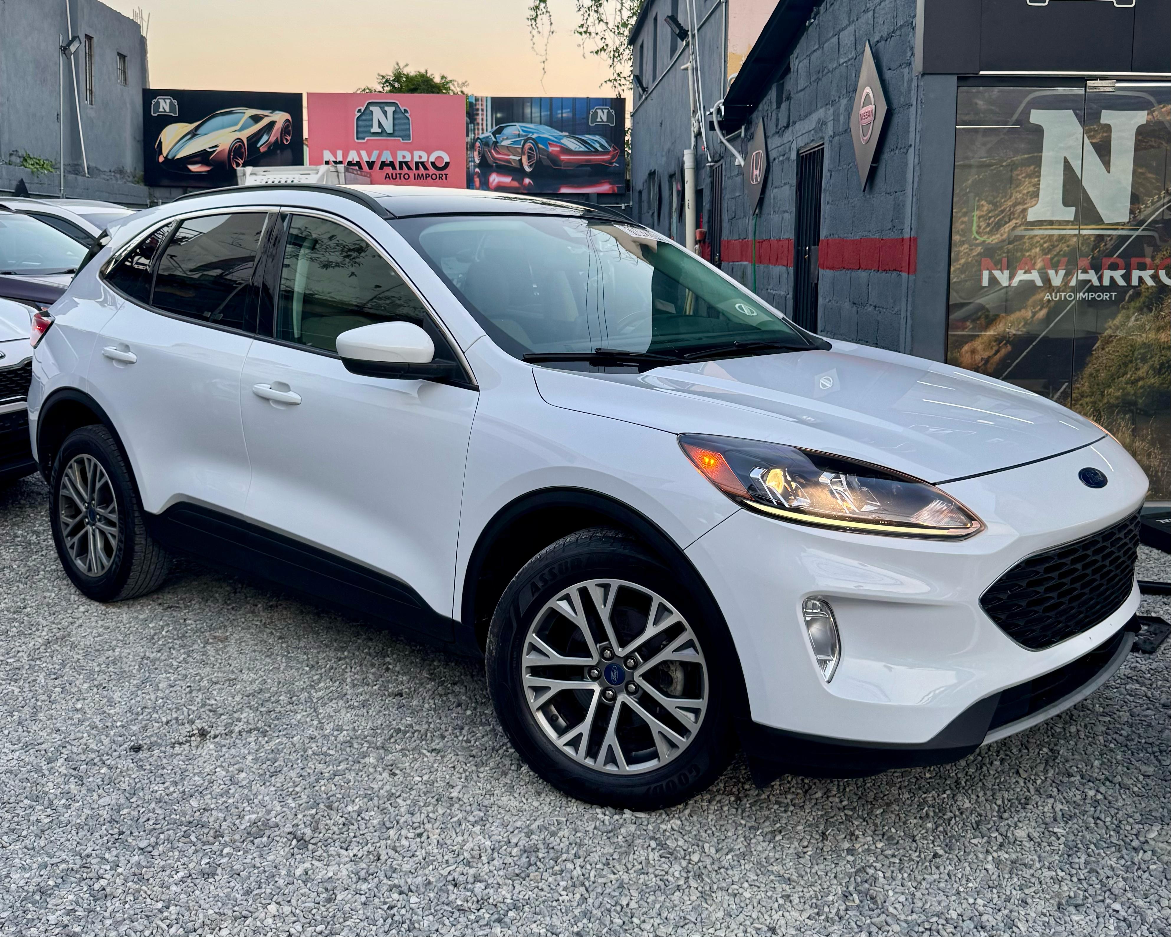 jeepetas y camionetas - FORD ESCAPE SEL 2022
