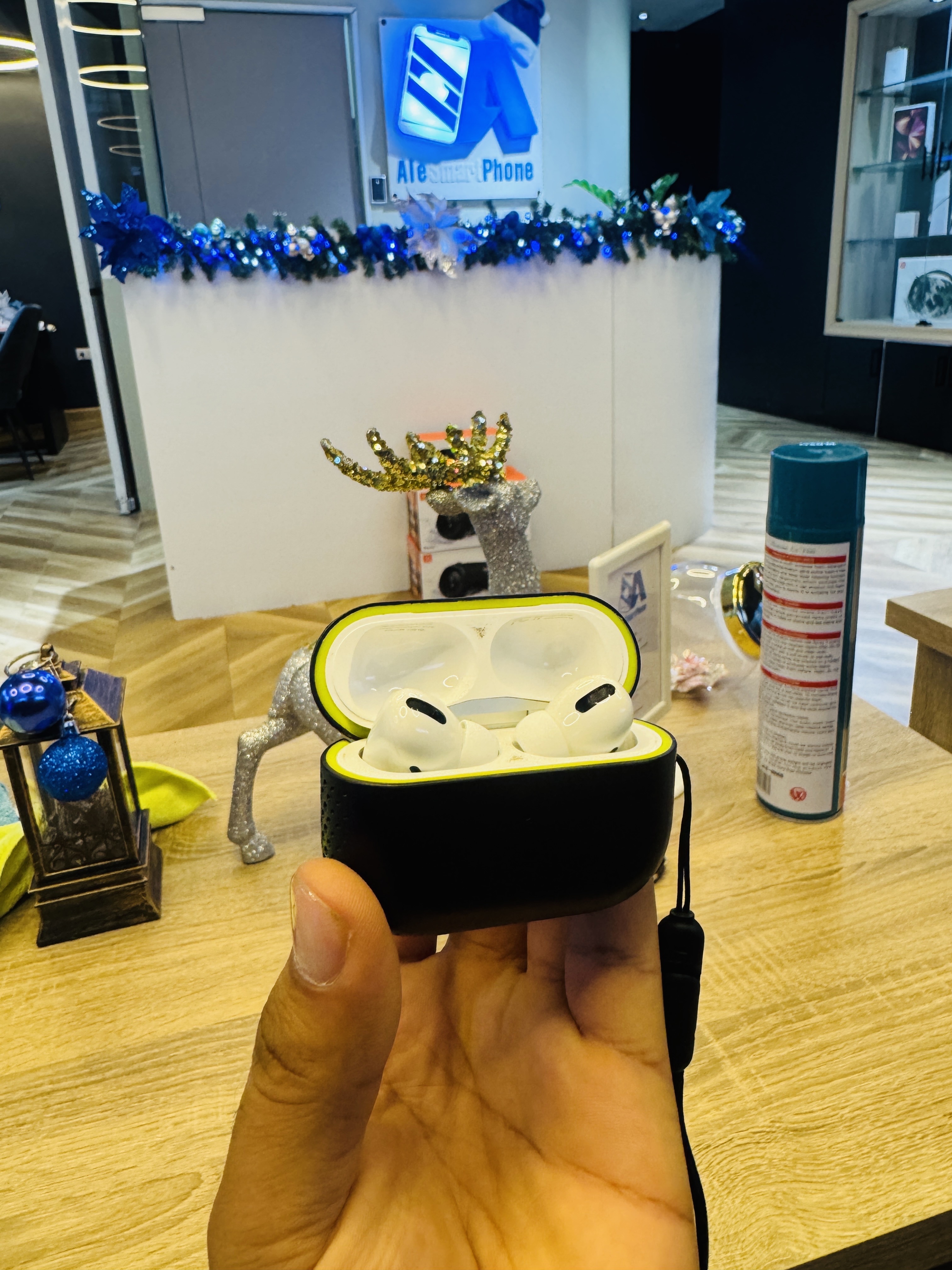 camaras y audio - AIRPODS PRO 1 COMO NUEVOS 0