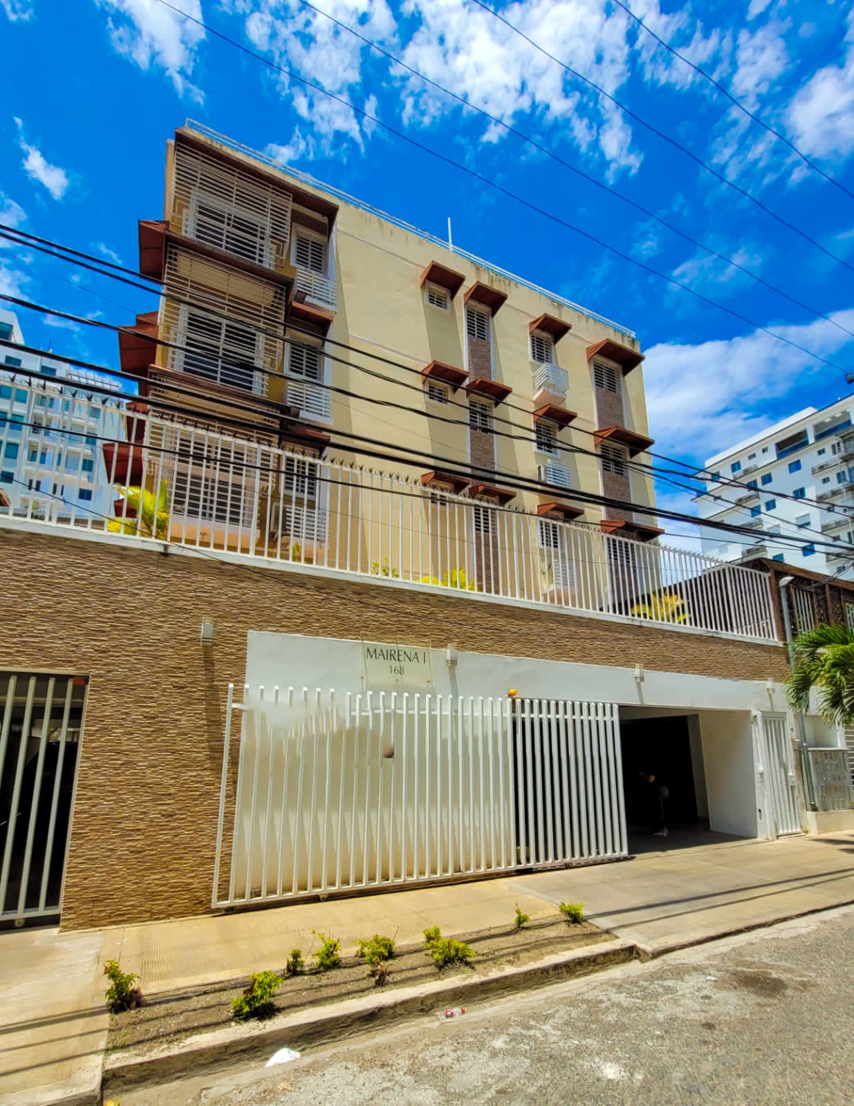 apartamentos - Venta de apartamento en Alma Rosa primera de 140mts Santo Domingo 6