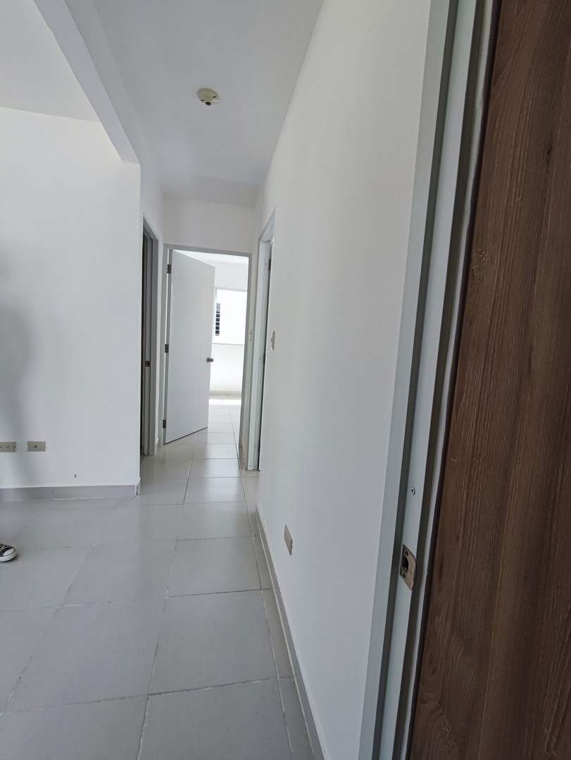casas - Se Renta Casa Nueva con Tres Habitaciones/ Residencial Las Palmas 8