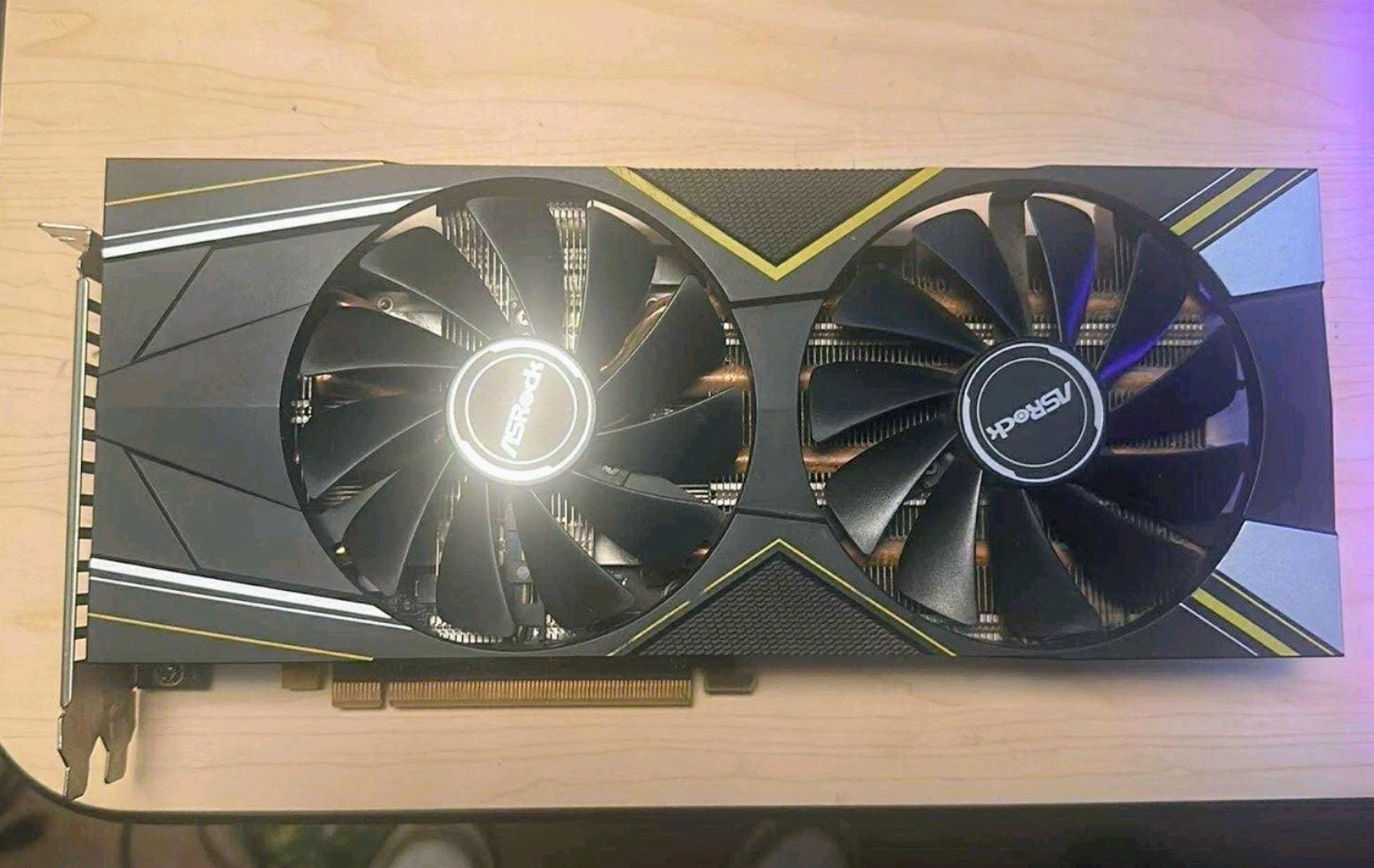computadoras y laptops - PC AMD MSI B450 / Ryzen 2700X / Hyper 212 / 16GB / 800w / RX 5700 XT / 512GB 5