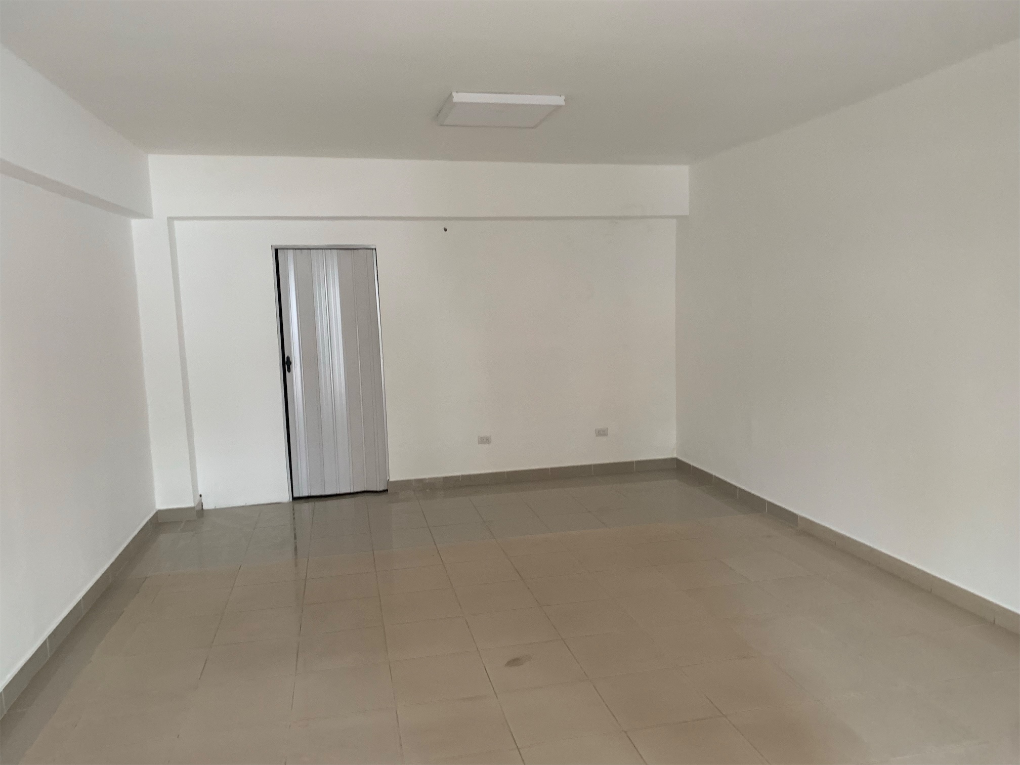 oficinas y locales comerciales - Local en excelente ubicación 2