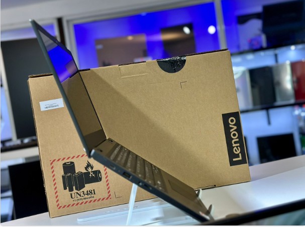 computadoras y laptops - Lenovo 14w 81MQ 1
