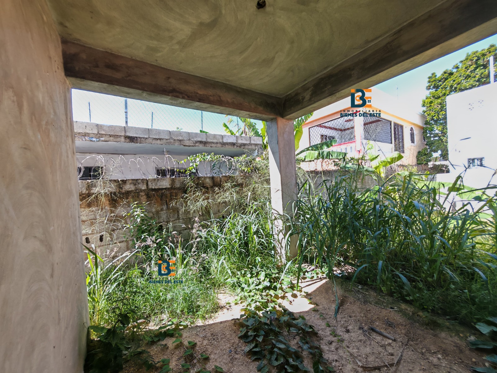 casas - Se Vende GRAN Mejora Con Su Titulo en Villa Visan. 8