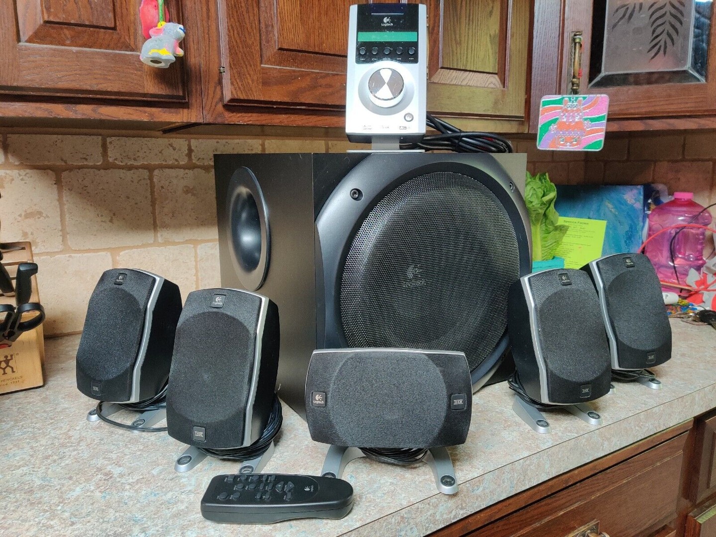 otros electronicos - Logitech Z-5500 dolby, dts, 5.1 (1000 watts)