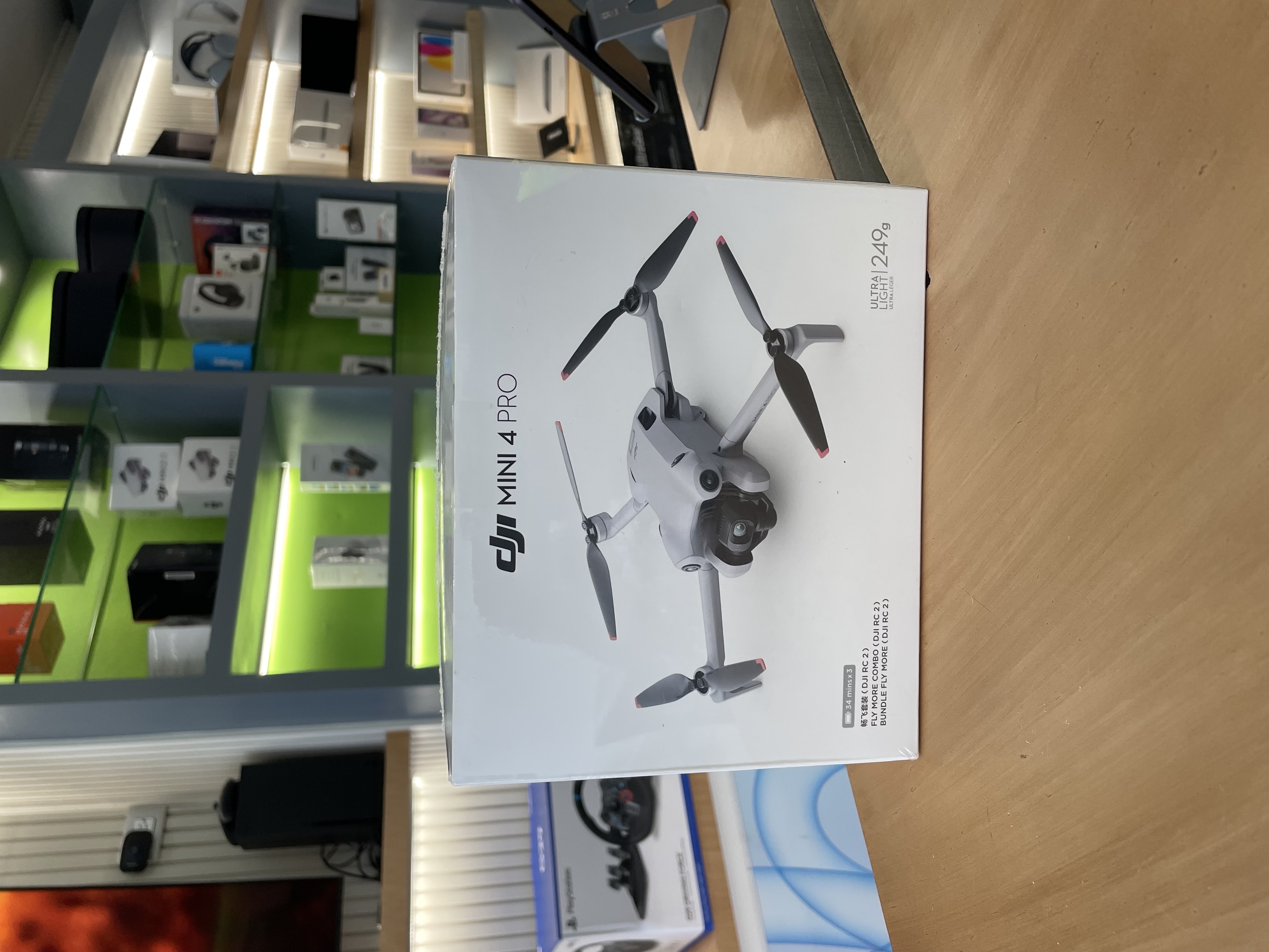 accesorios para electronica - DRON DJI MINI 4 PRO FLY MORE COMBO  2