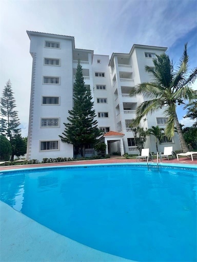 apartamentos - Venta de apartamento en Juan Dolio con piscina y 184mts zona turística