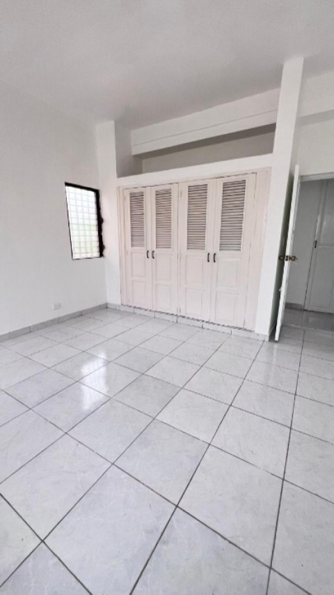 apartamentos - Apartamento en Alquiler Rosmil 4