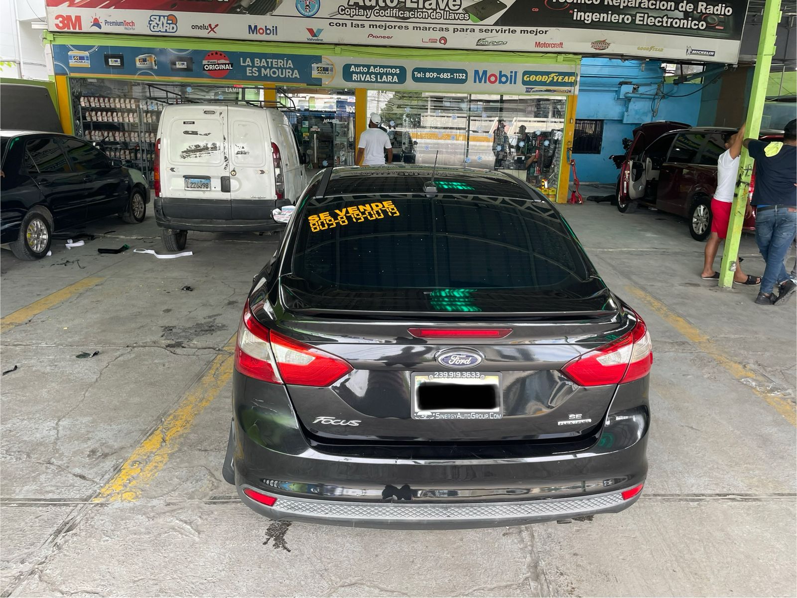 carros - Ford Focus SE 2014 sedán