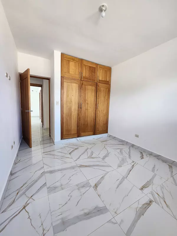 apartamentos - Apto 1er Piso 130 Mts en Los Llanos de Gurabo, Stg 8