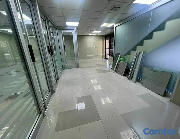 oficinas y locales comerciales - Local comercial en alquiler  7