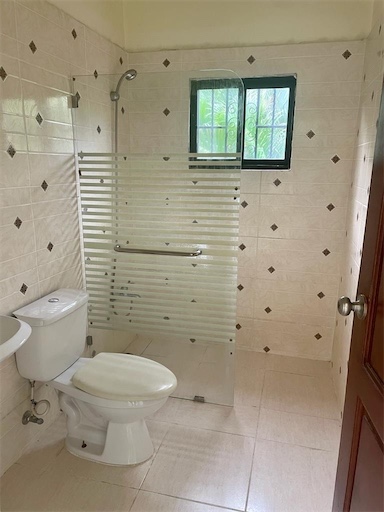 apartamentos - Casa en corales del sur 3