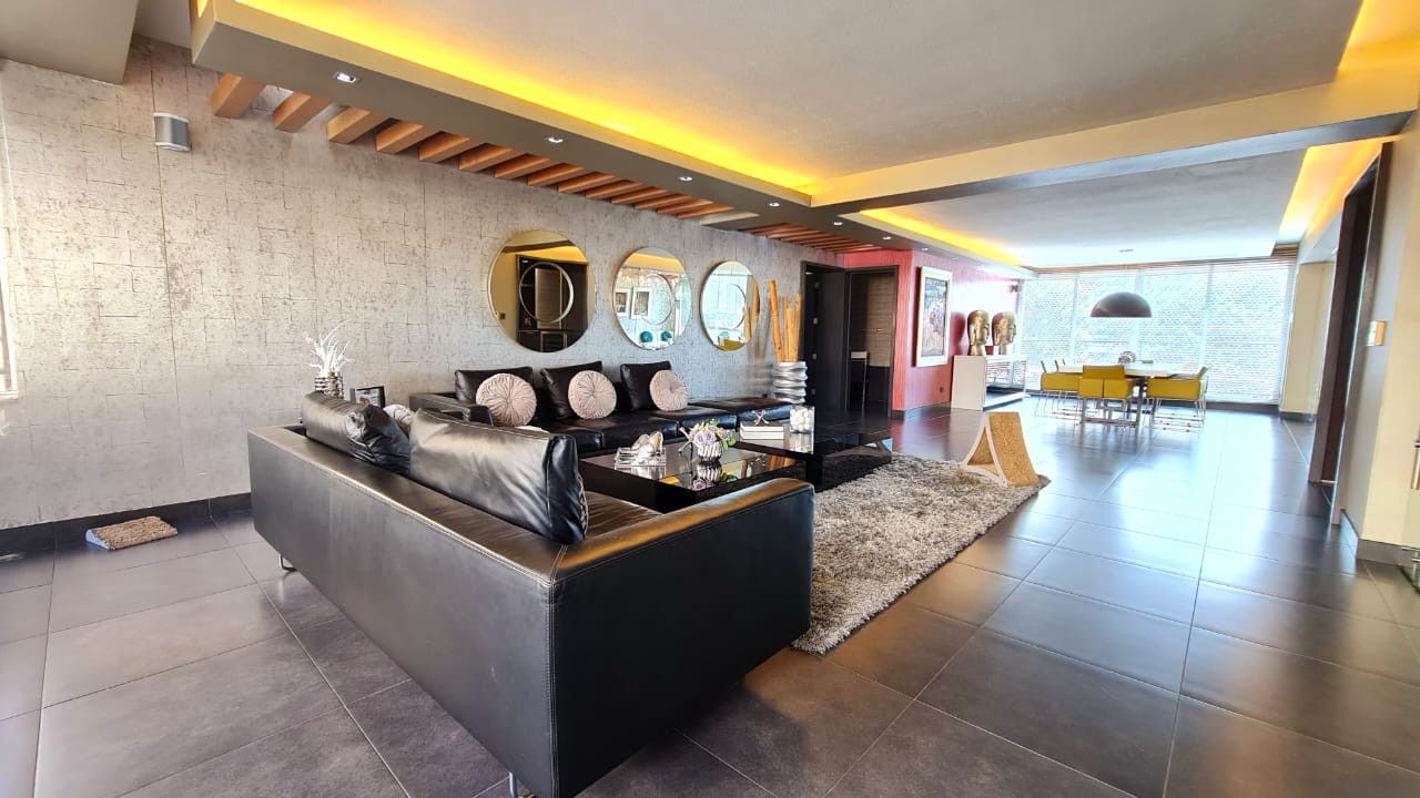 apartamentos - Ensanche NacoVenta de apartamento vacío 380 mts2/3er piso.  2