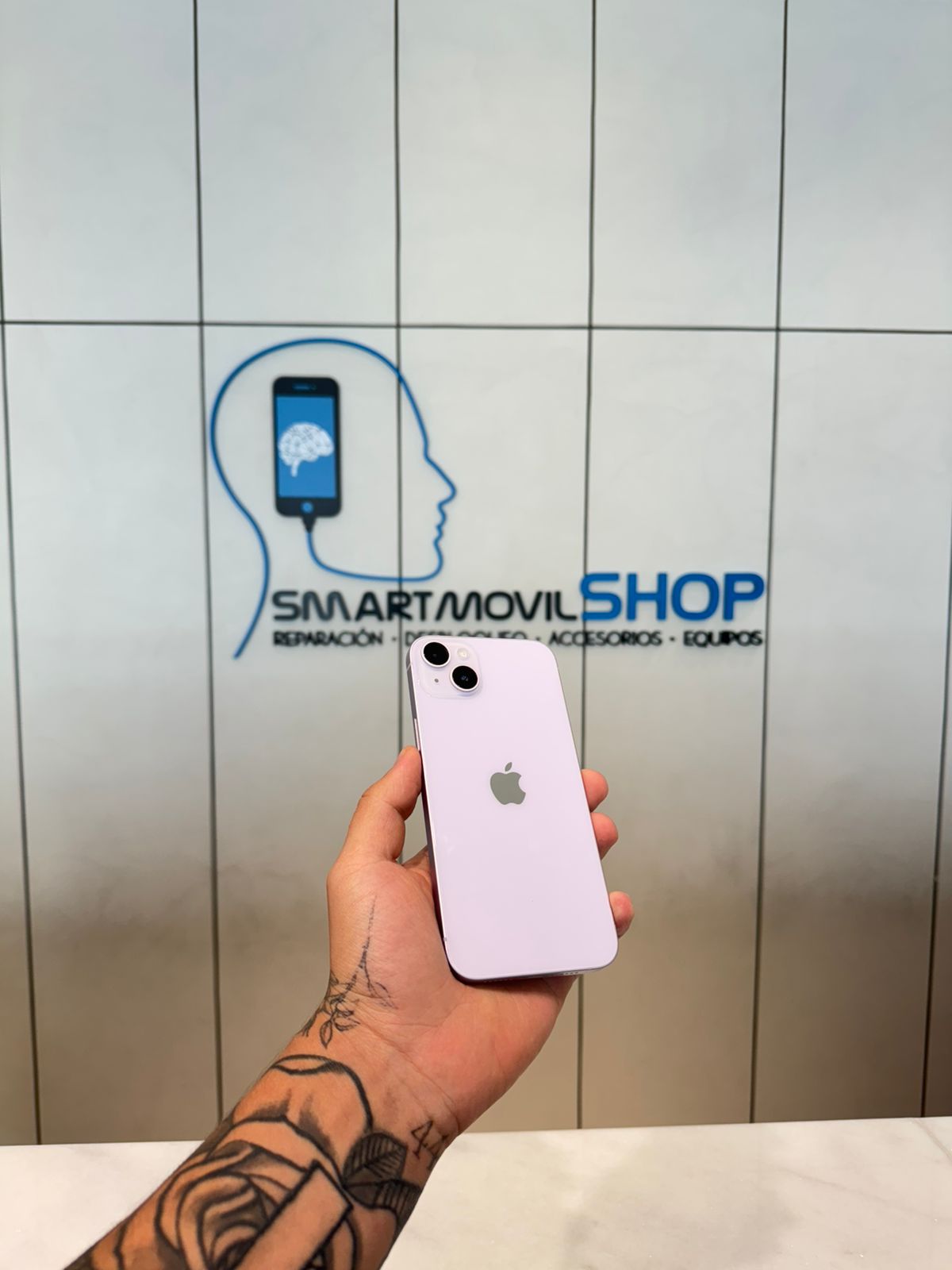 celulares y tabletas - IPHONE 14 PLUS 126GB DESBLOQUEADO
