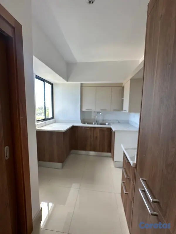 apartamentos - ALQUILO EN ZONA UNIVERSITARIA 7