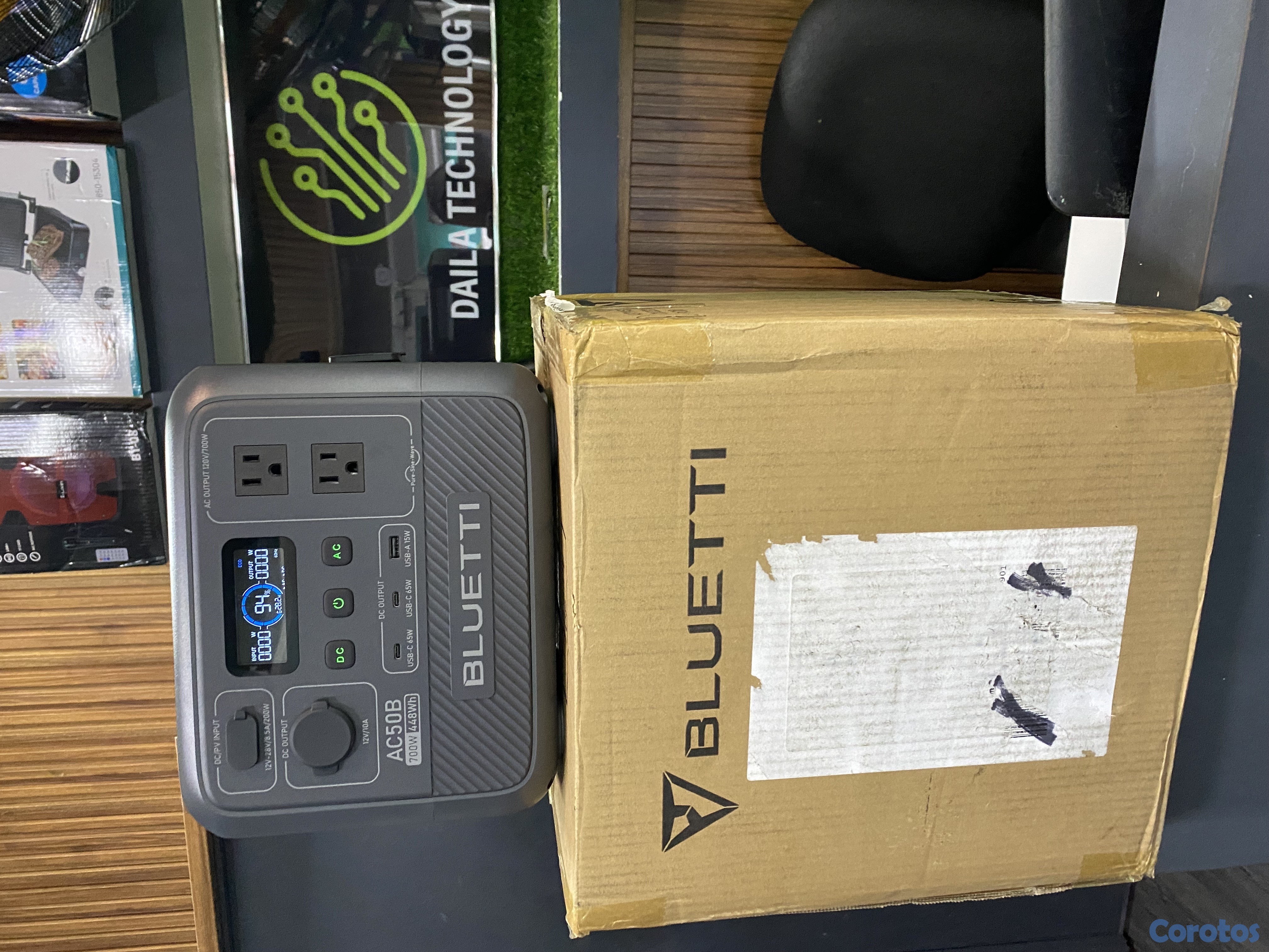 plantas e inversores - BLUETTI AC50B 700W 448Wh Portable Power Station LiFePO4  2