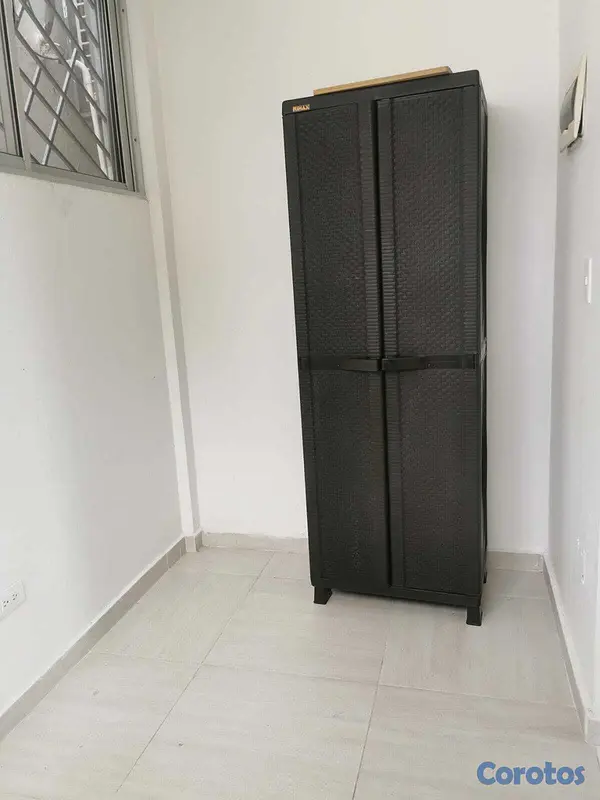 apartamentos - *Vendo amplio apto. Clásico en Gazcue* Entre Indep 5
